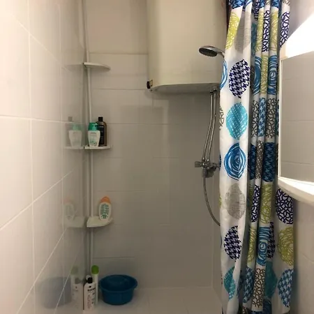 منزل للإقامة 2 , Dusche /wc Nahe Koeln *